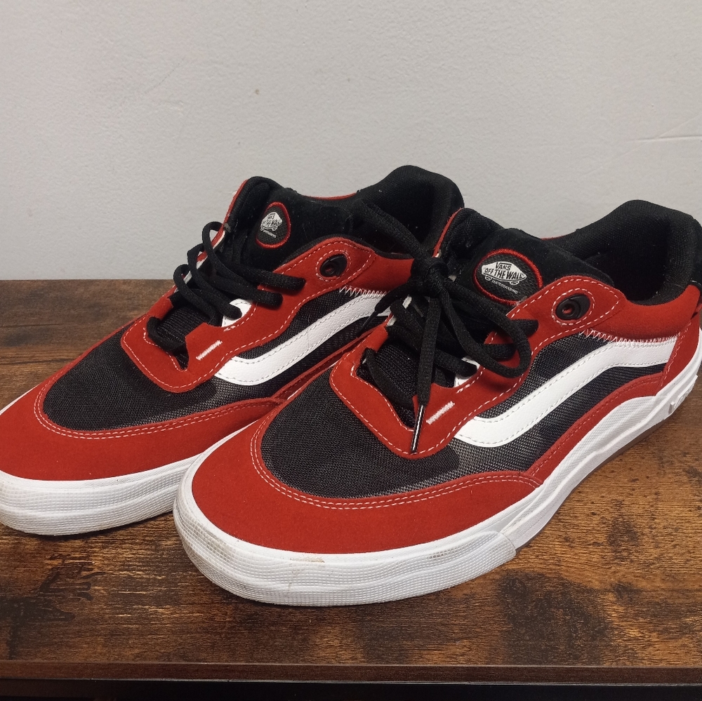 Vans Wayvee size 11.5